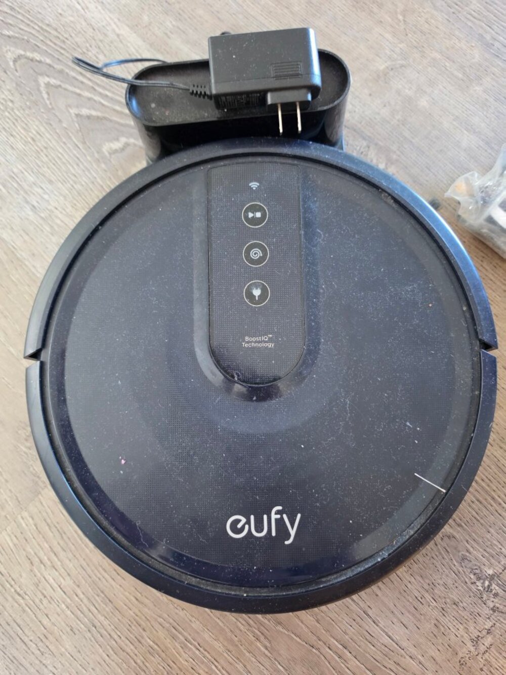 eufy RoboVac 25C T2123 Robot Vacuum WiFi w/ Dock - Tested Works